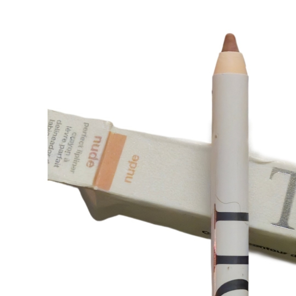 TIGI Lip Liner